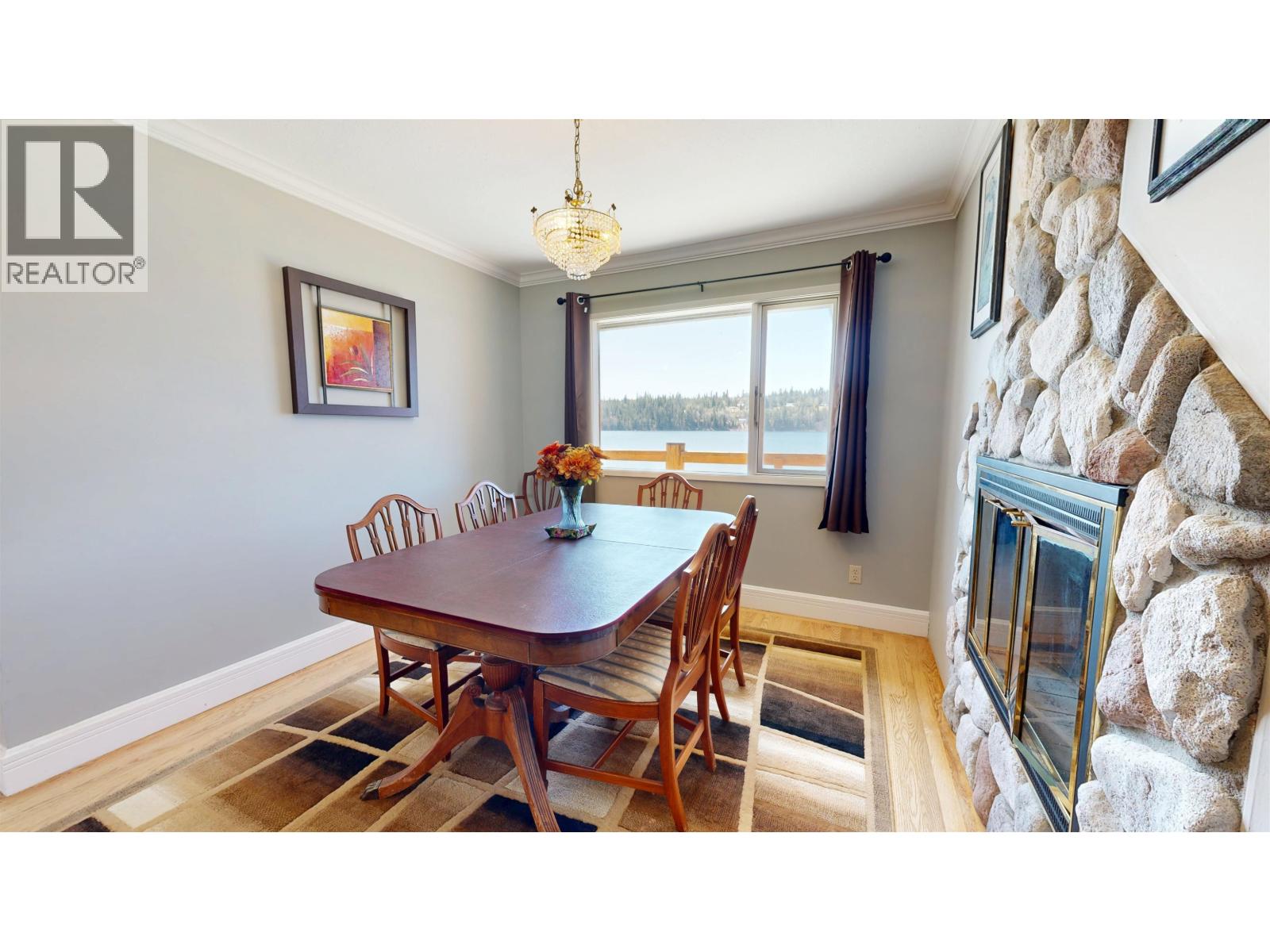 6126 LAKESHORE DRIVE - 9