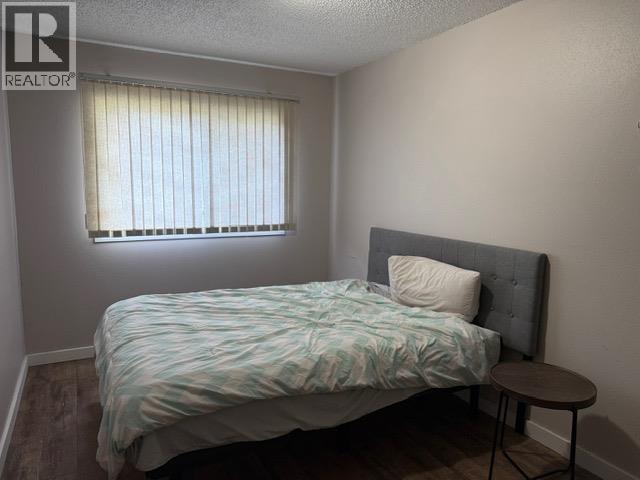 #417 282 N BROADWAY AVENUE - 6