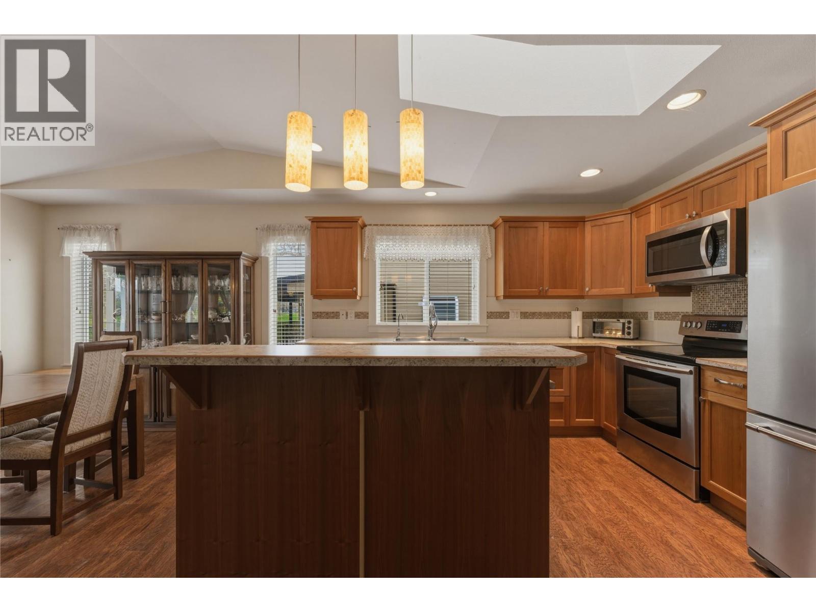 4149 4th Street, Vernon