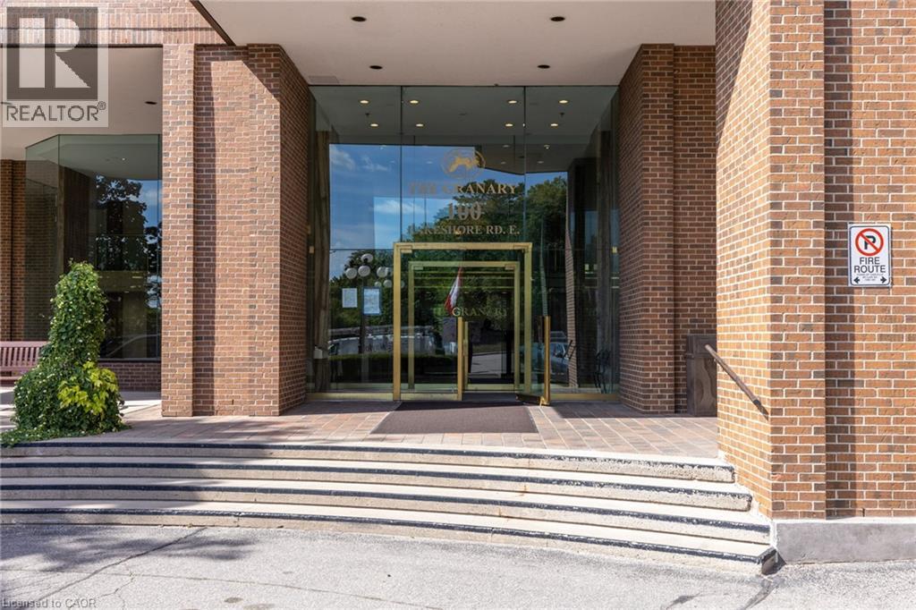 #303 100 LAKESHORE Road E - 2
