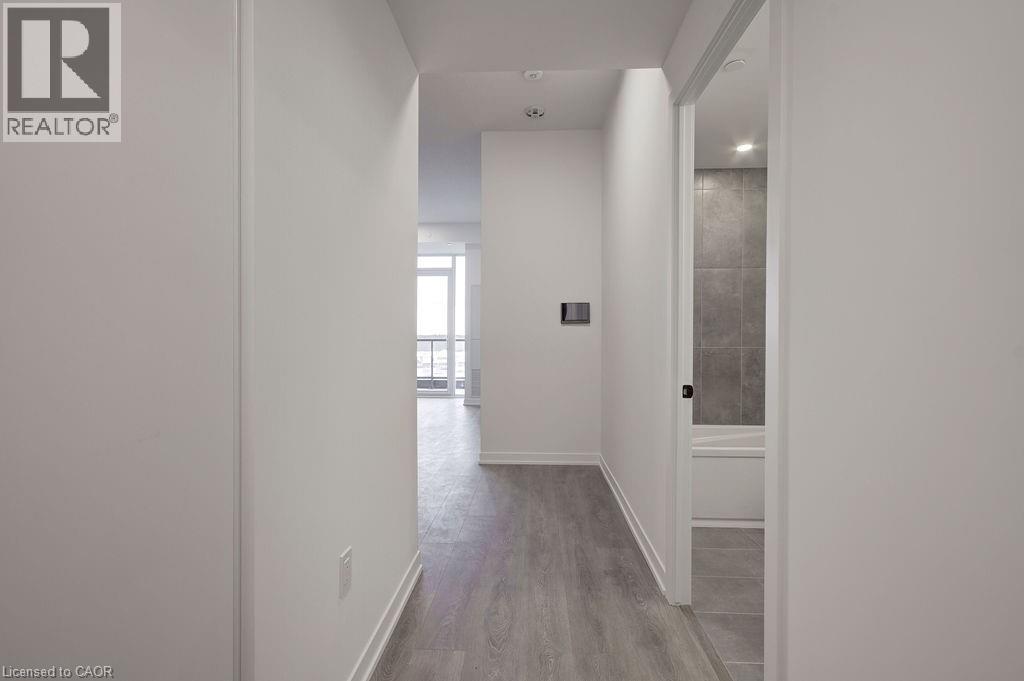 4878 POWERS Common Unit# C905, Burlington, Ontario, L7M0C2 — Photo 5