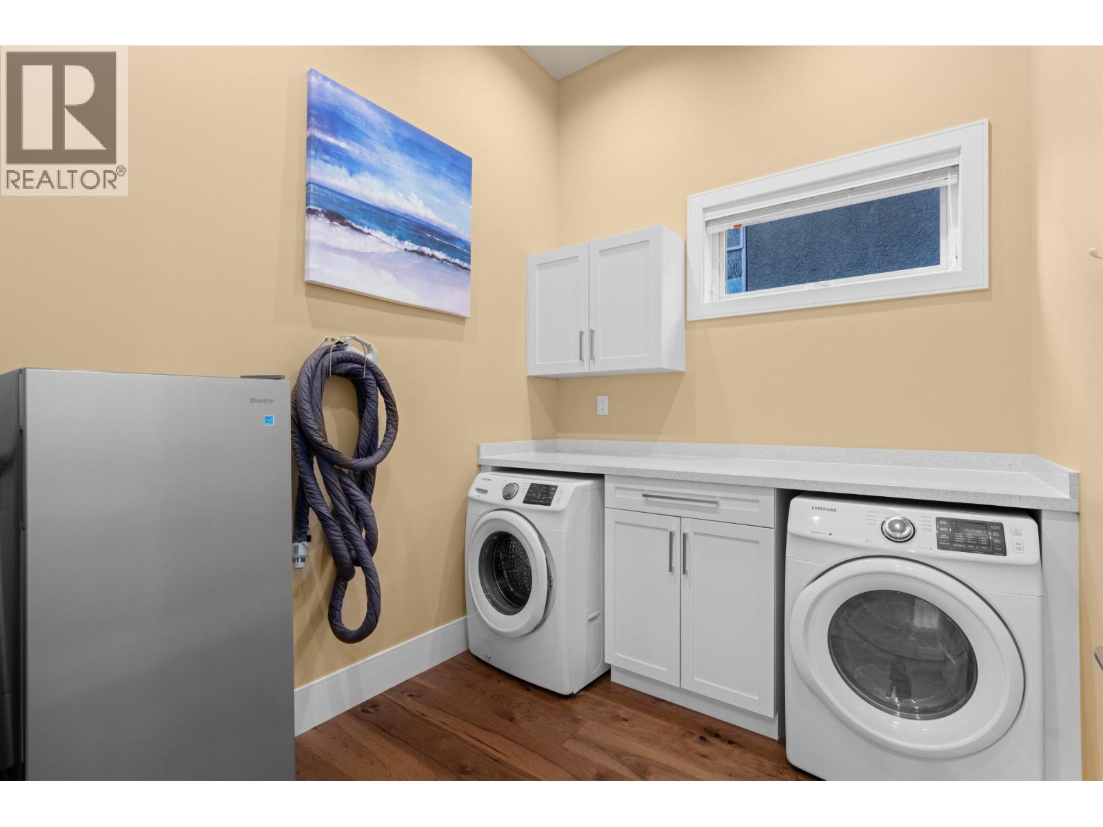 315 E 20TH STREET, North Vancouver