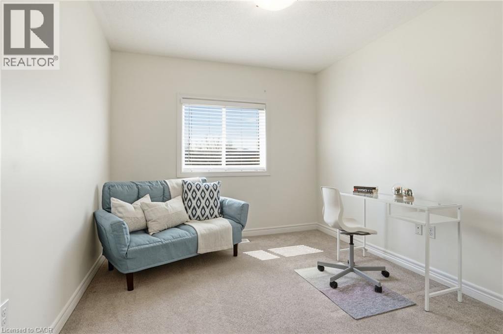 13 MARINA POINT Crescent — photo 21