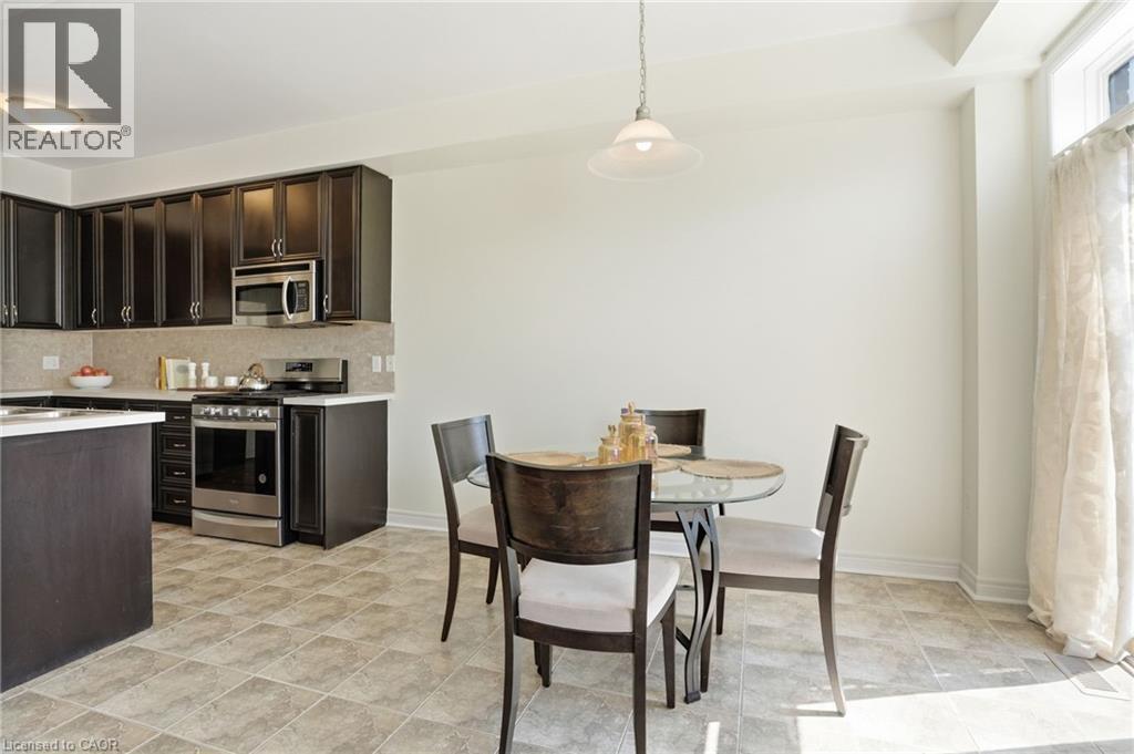 13 MARINA POINT Crescent — photo 12