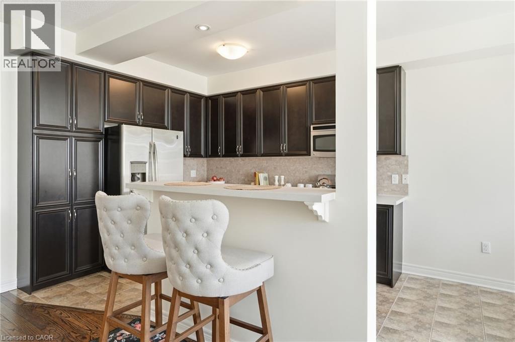 13 MARINA POINT Crescent — photo 9
