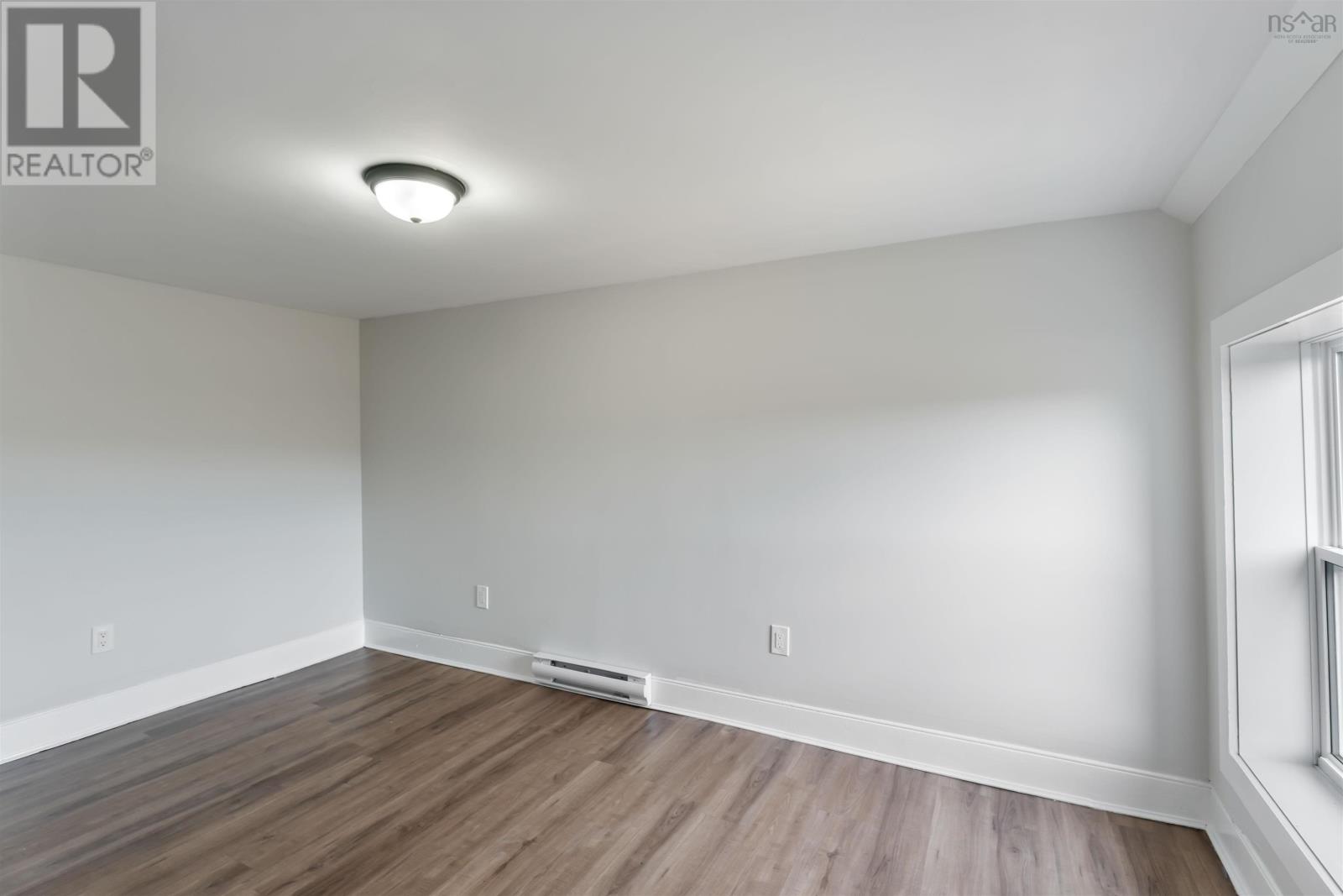 Property 15 of 36 of 8513 Highway 1