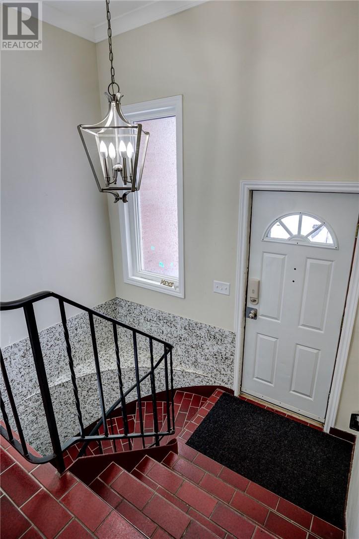 503 Victoria Street - 22