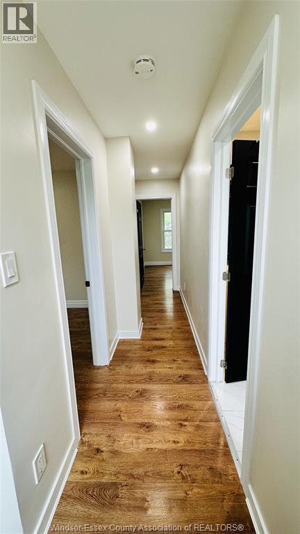 859 PIERRE AVENUE — photo 31