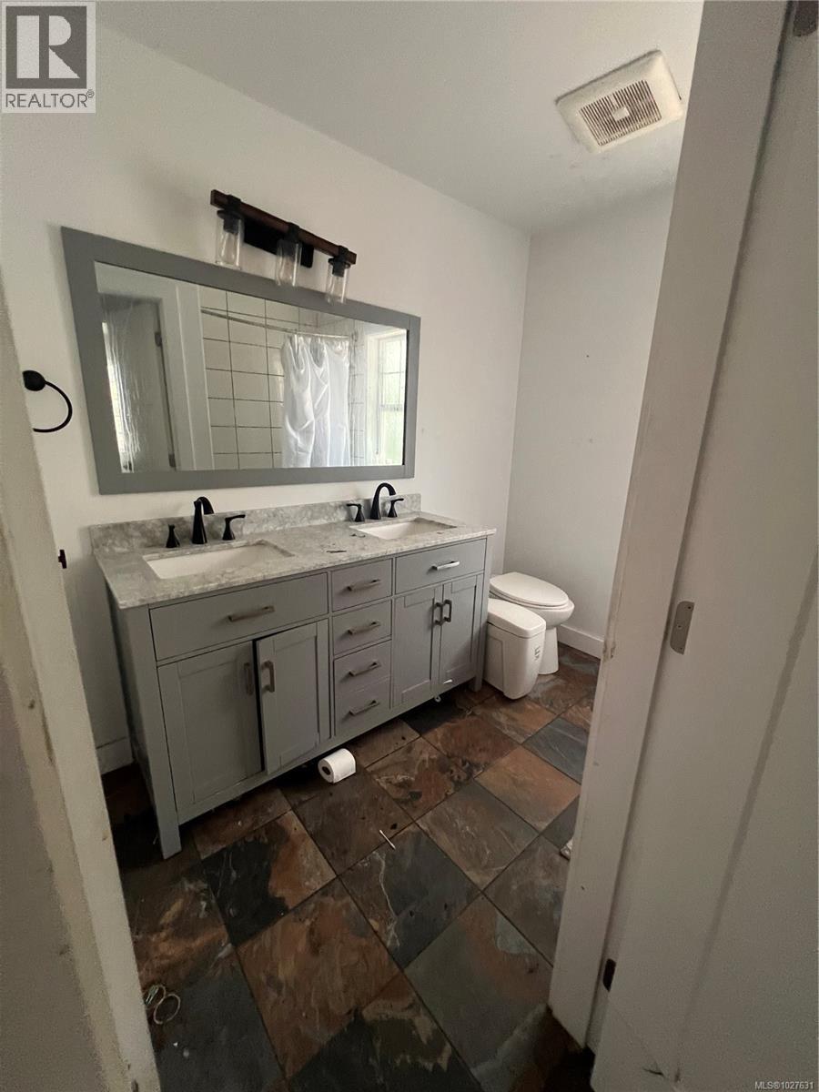 793 Parkheights Dr - 24