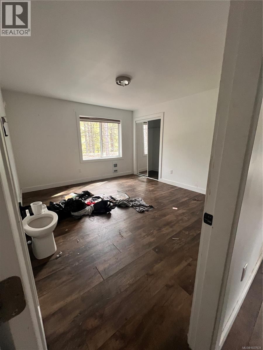 793 Parkheights Dr - 23