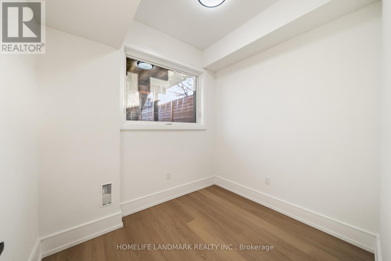 70 GRANGER AVENUE - 43