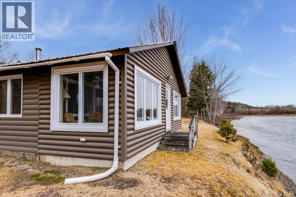 43 Clarks Point Road - 11