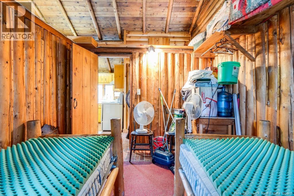 43 Clarks Point Road — photo 33