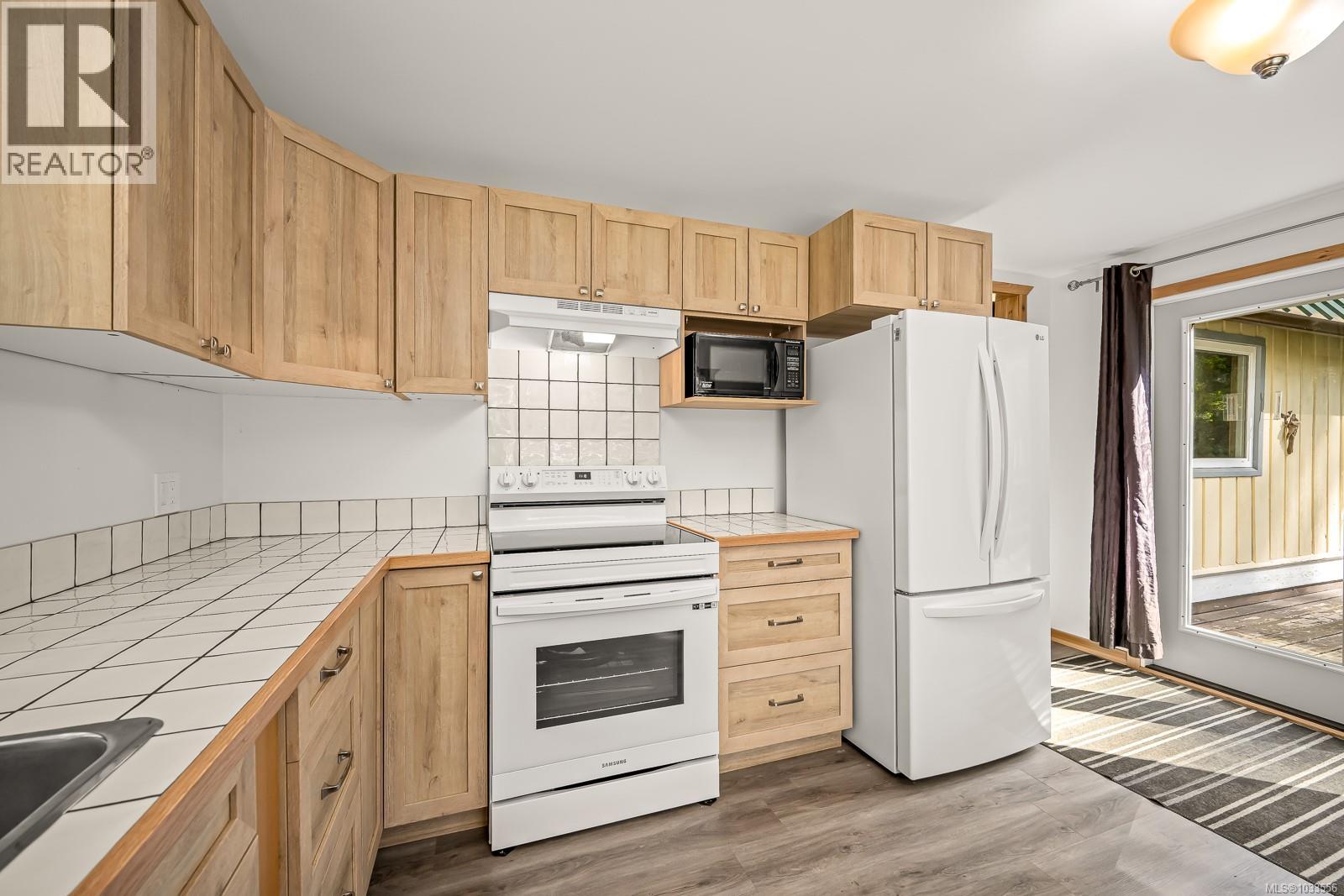 1315 Bartholomew Rd - 6