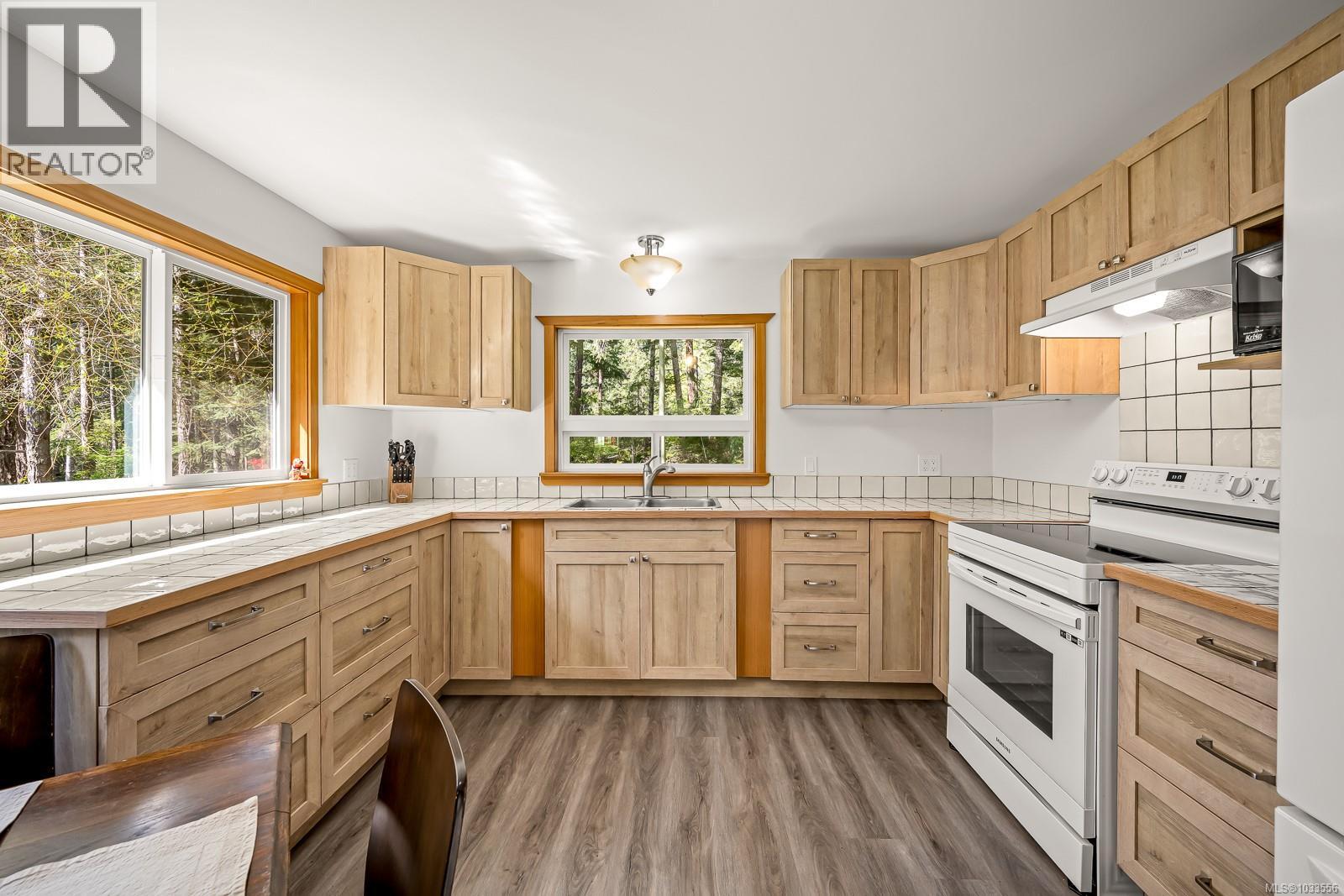 1315 Bartholomew Rd - 8