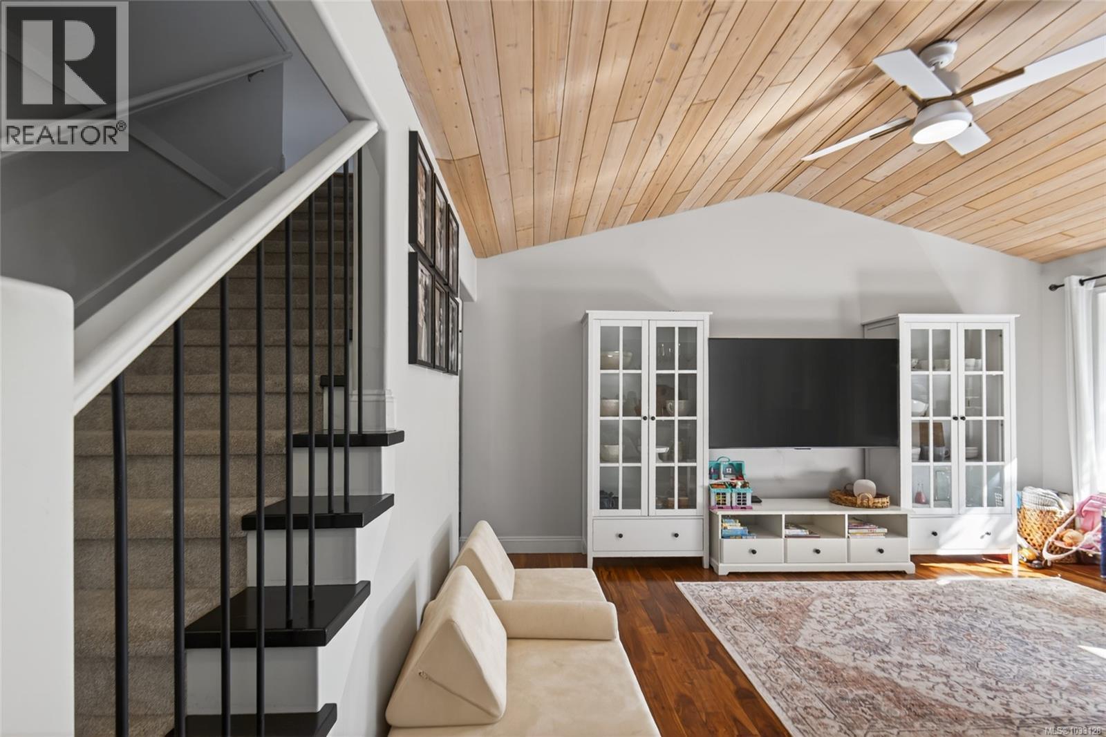 378 Campbell St - 11