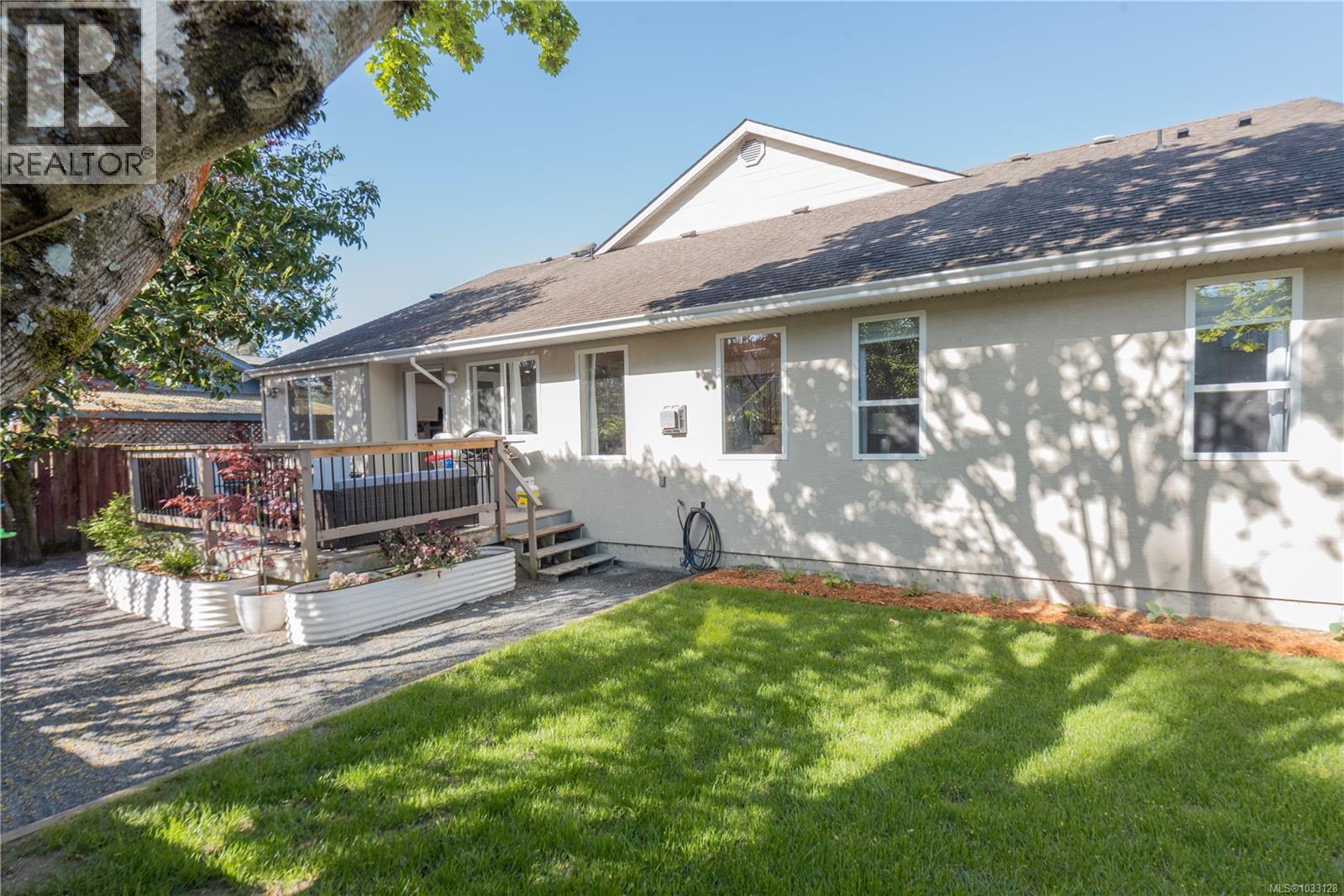 378 Campbell St - 27