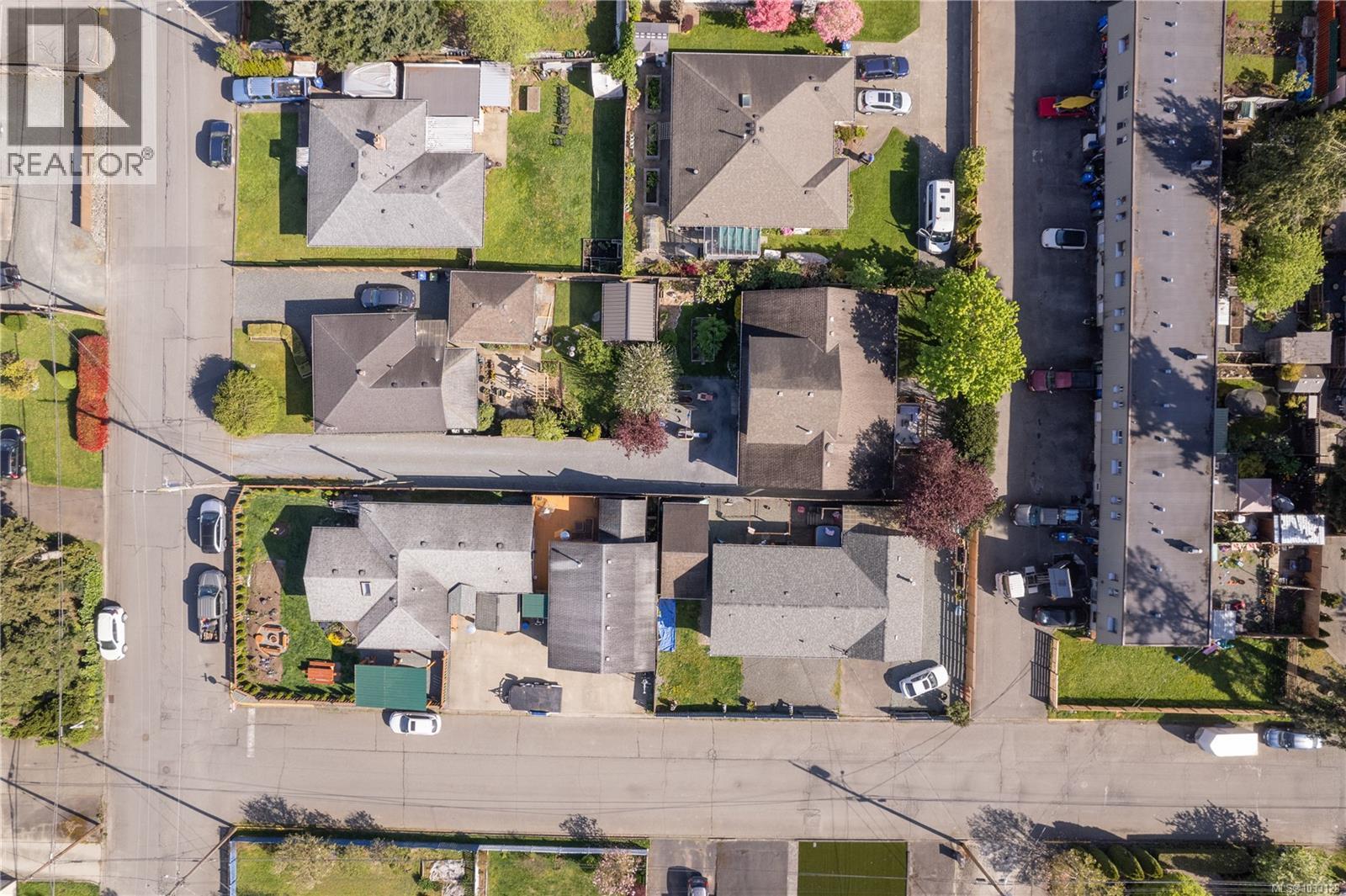 378 Campbell St - 36