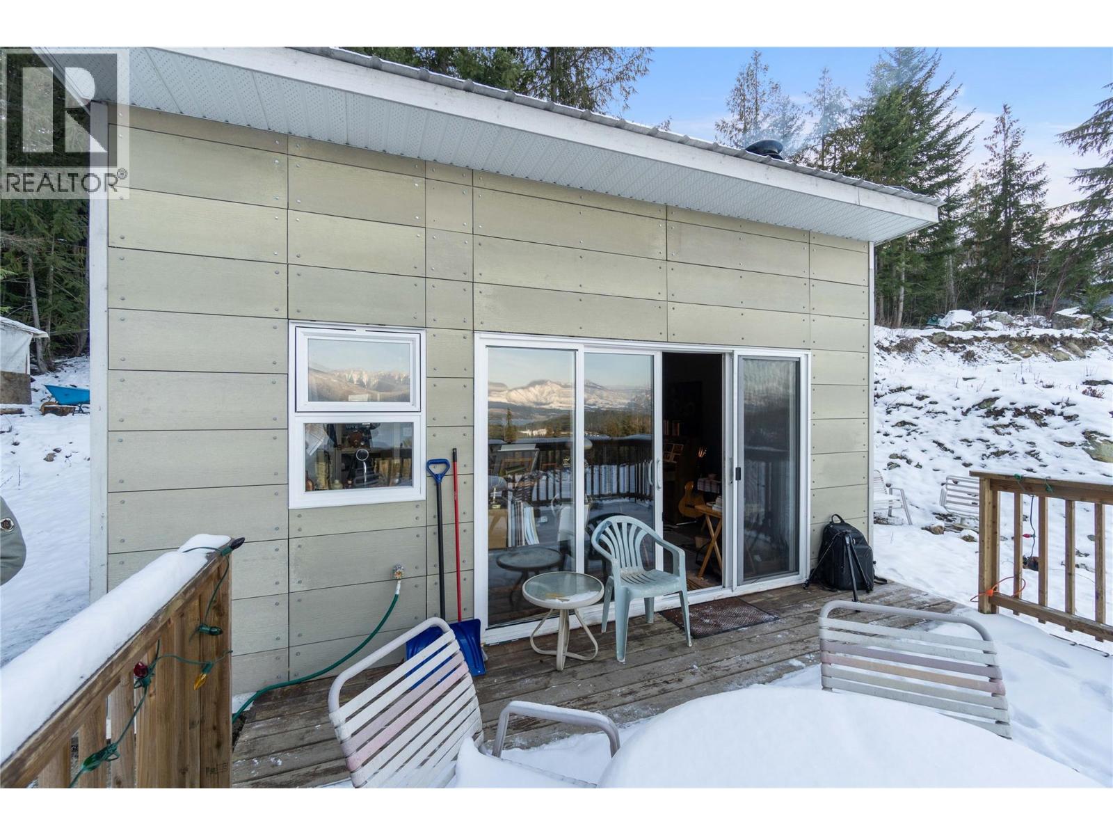 5036 Heritage Drive, Eagle Bay