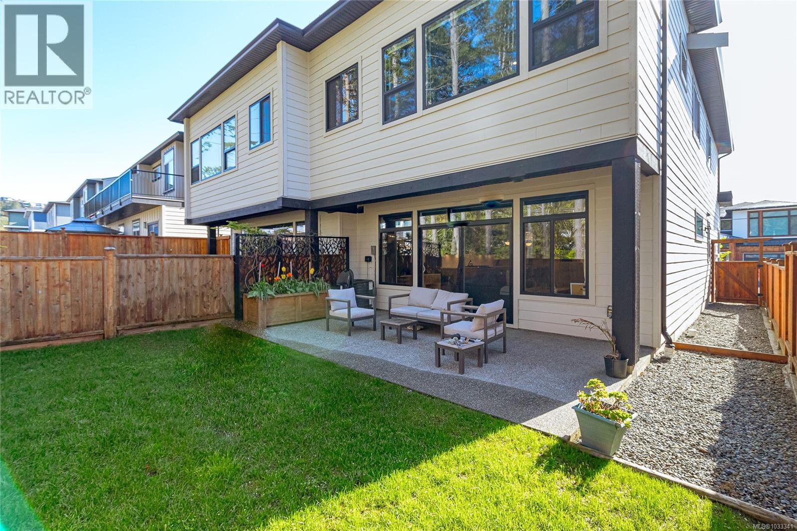 1367 Sandstone Lane - 27