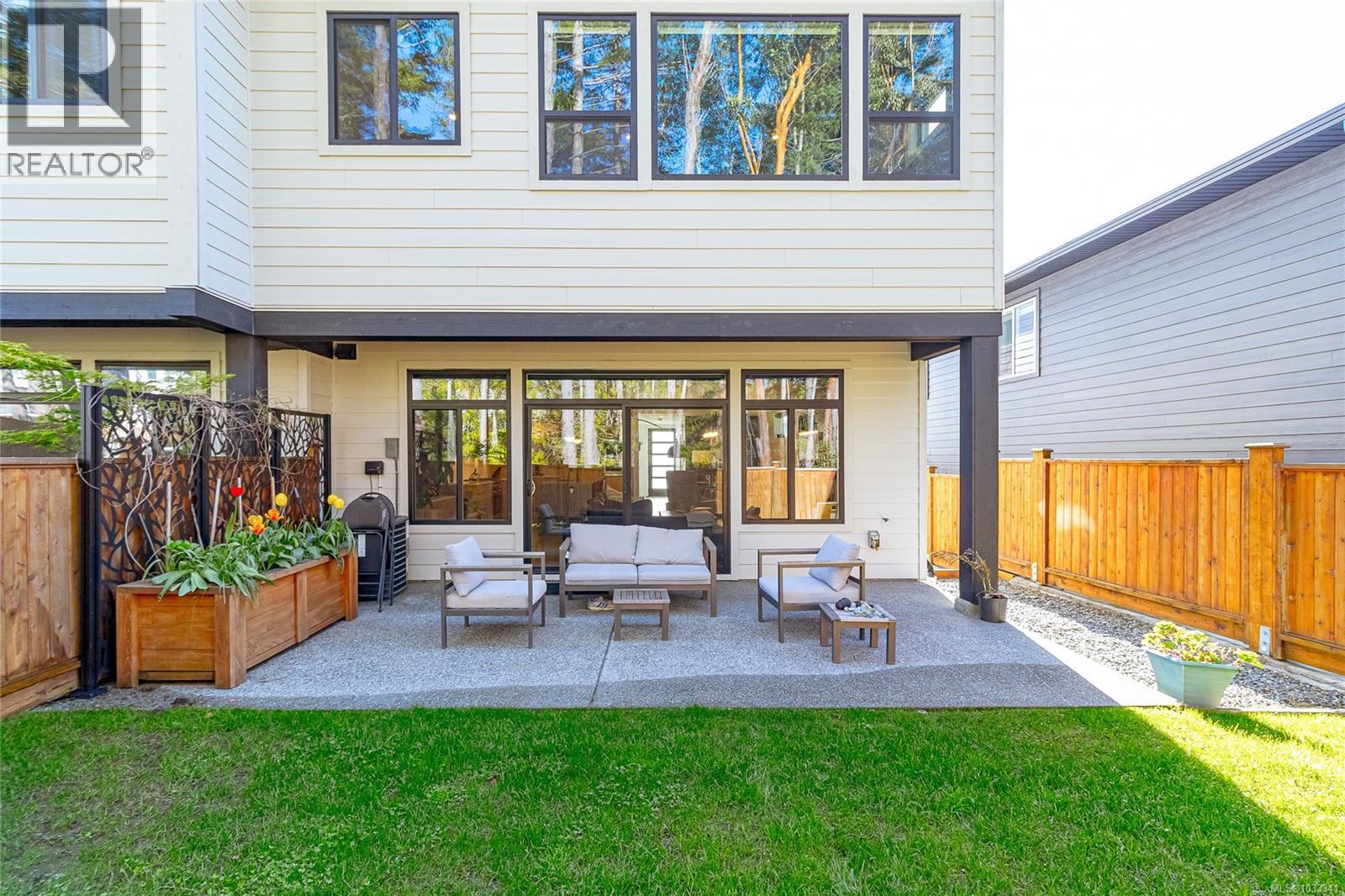 1367 Sandstone Lane - 30