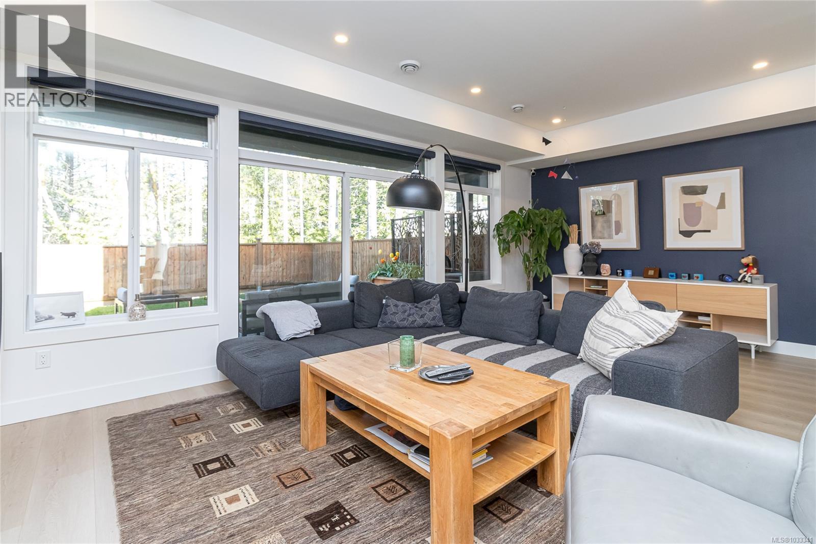 1367 Sandstone Lane - 8