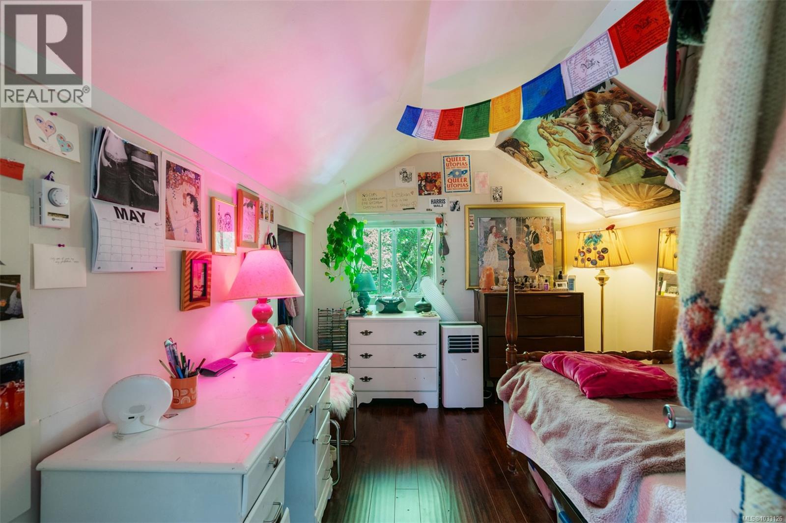 2630 Victor St - 17