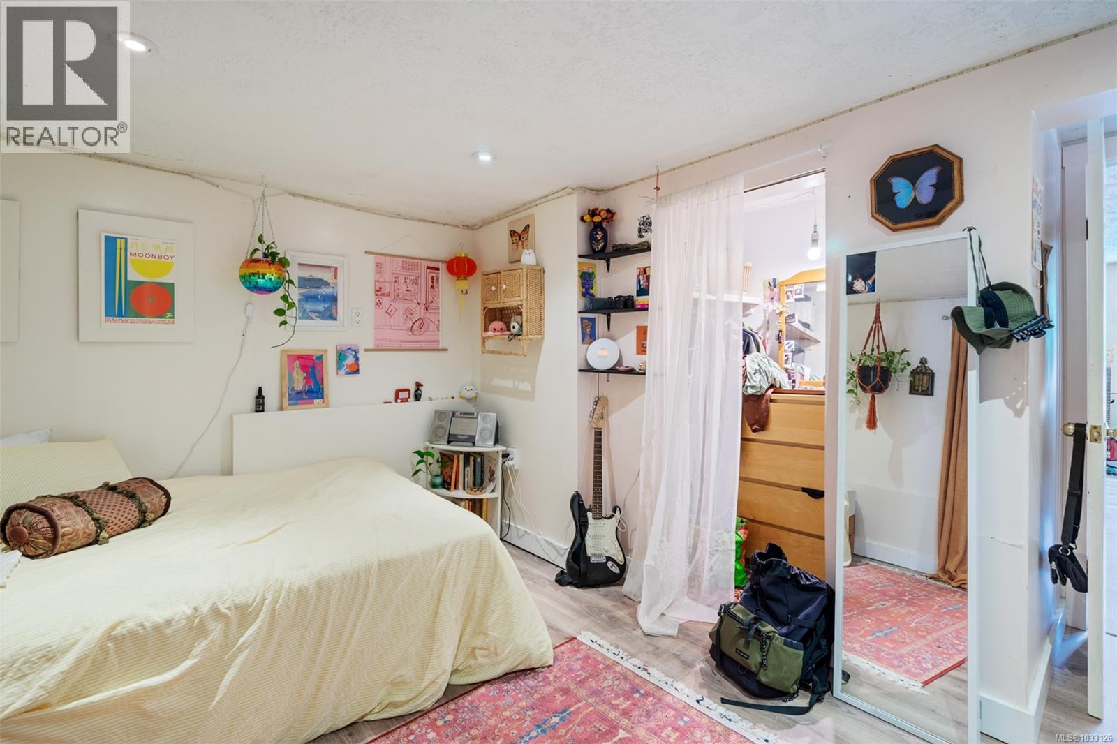 2630 Victor St - 31