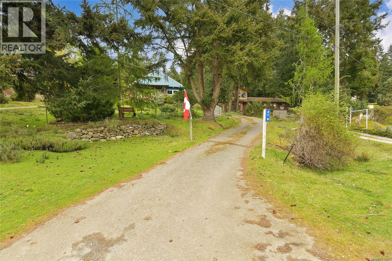 279 Wood Dale Dr - 32