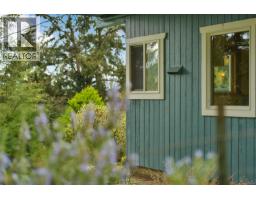 279 Wood Dale Dr, Mayne Island, BC V0N2J2 Photo 56