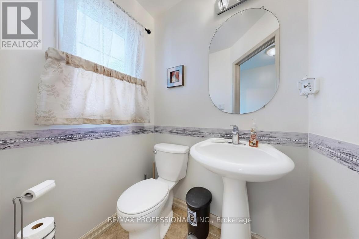 44 SHEPHARD AVENUE - 5
