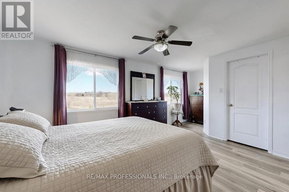44 SHEPHARD AVENUE - 7