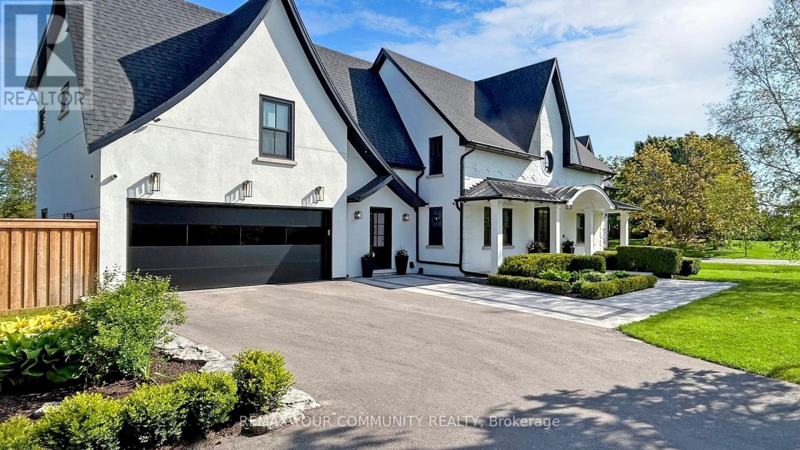 557 AINTREE DRIVE - 1