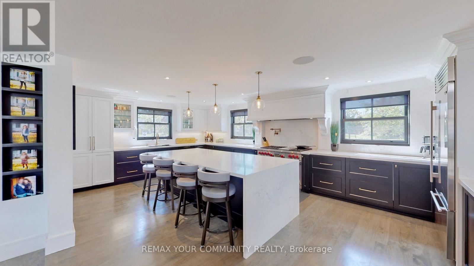 557 AINTREE DRIVE — photo 16