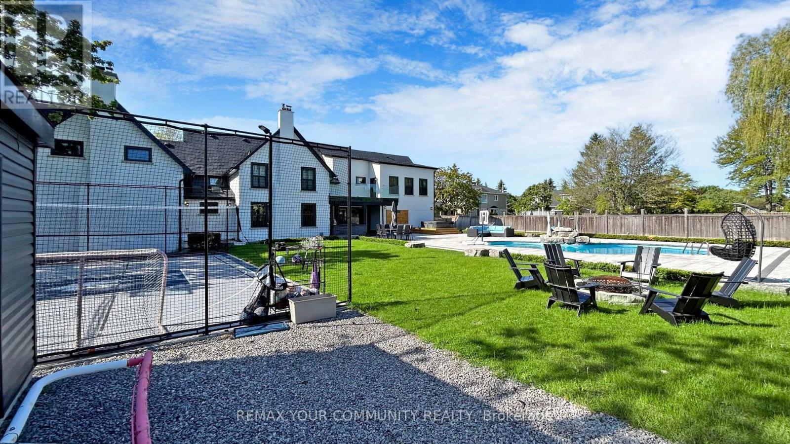 557 AINTREE DRIVE — photo 50