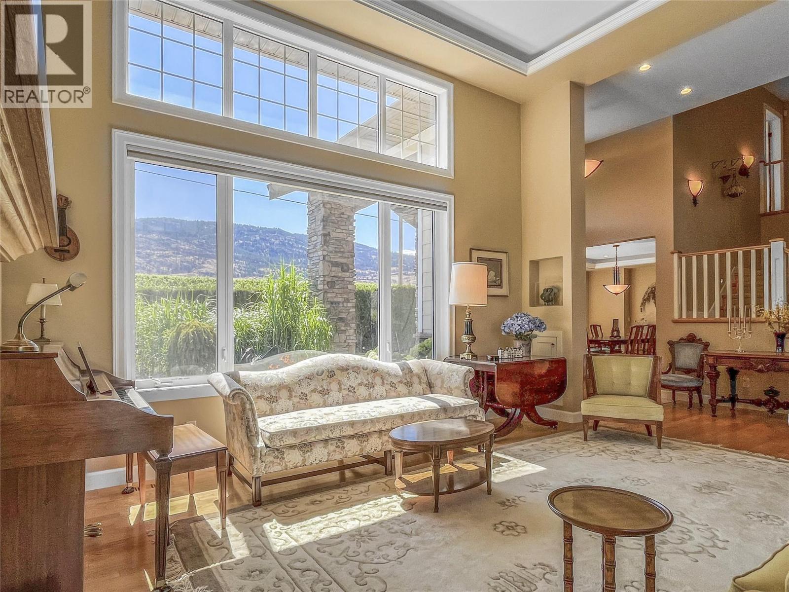  10411 81st Street, Osoyoos