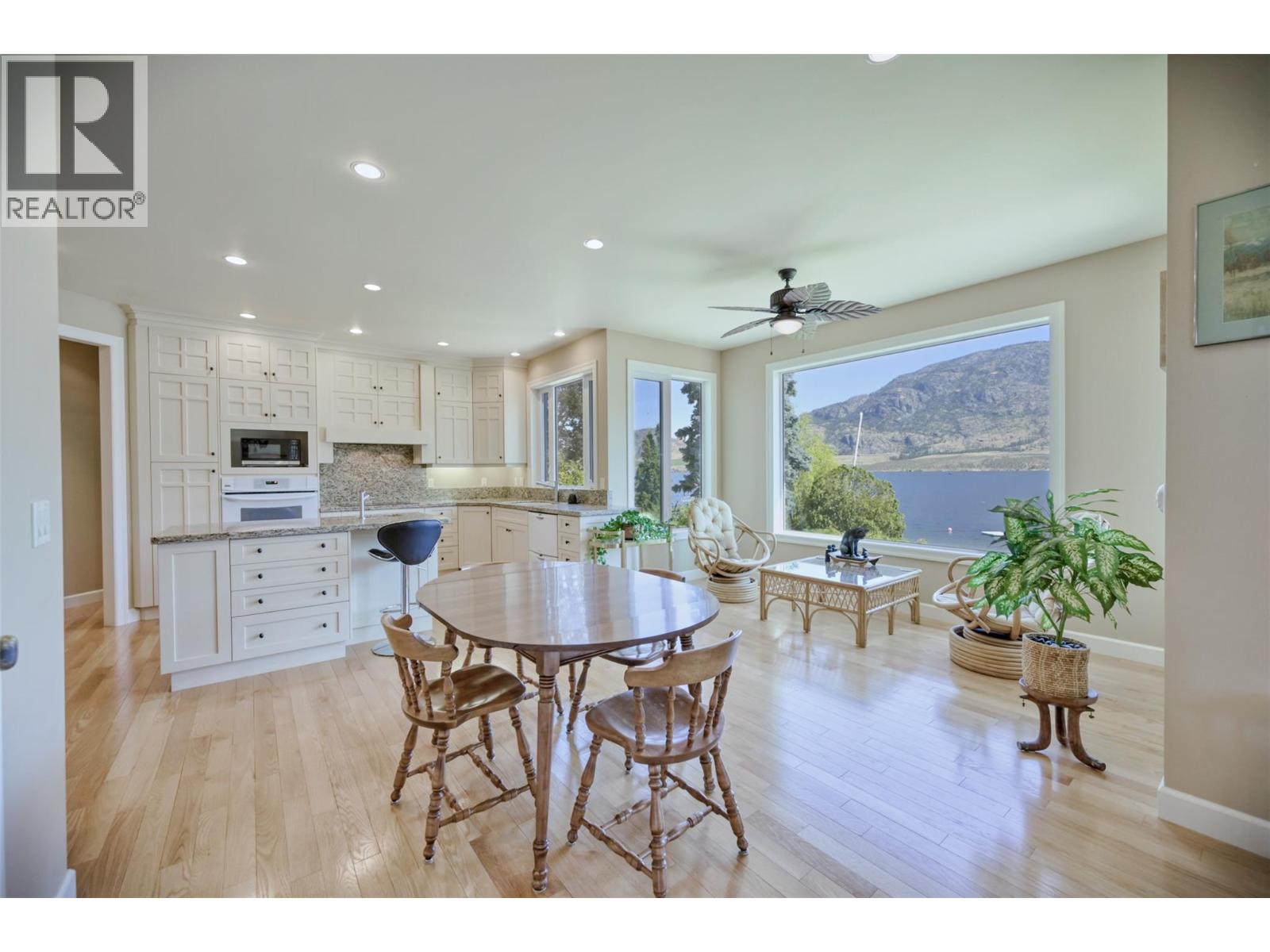  10411 81st Street, Osoyoos