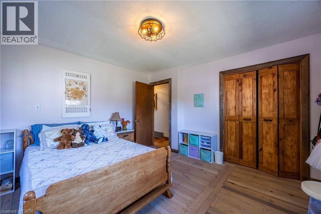 261 WEST QUARTER LINE Road - 16