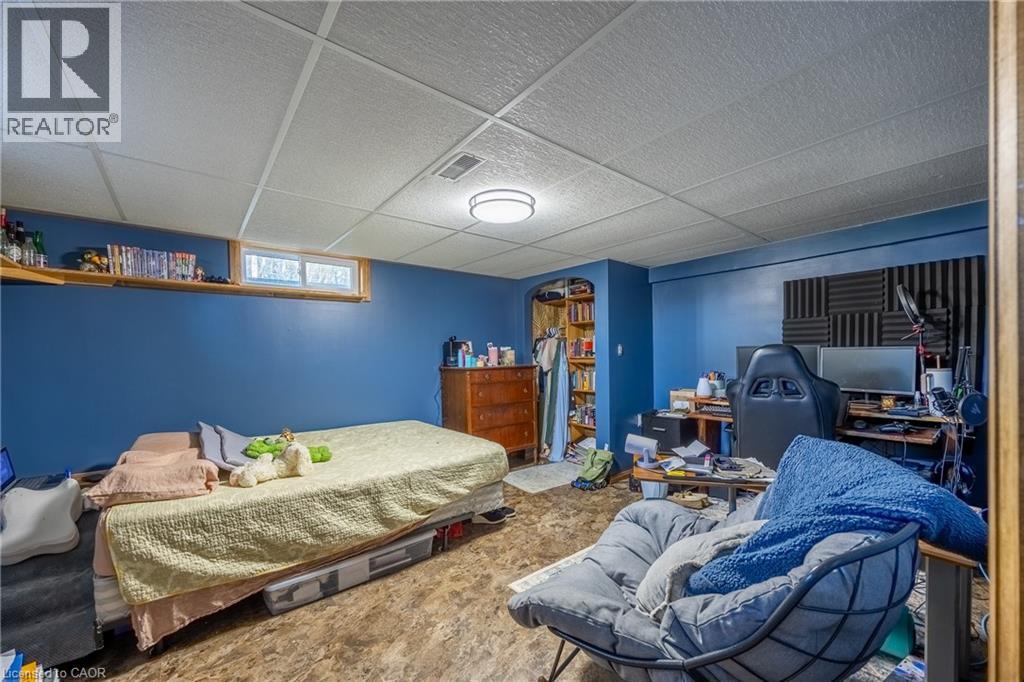 261 WEST QUARTER LINE Road - 28