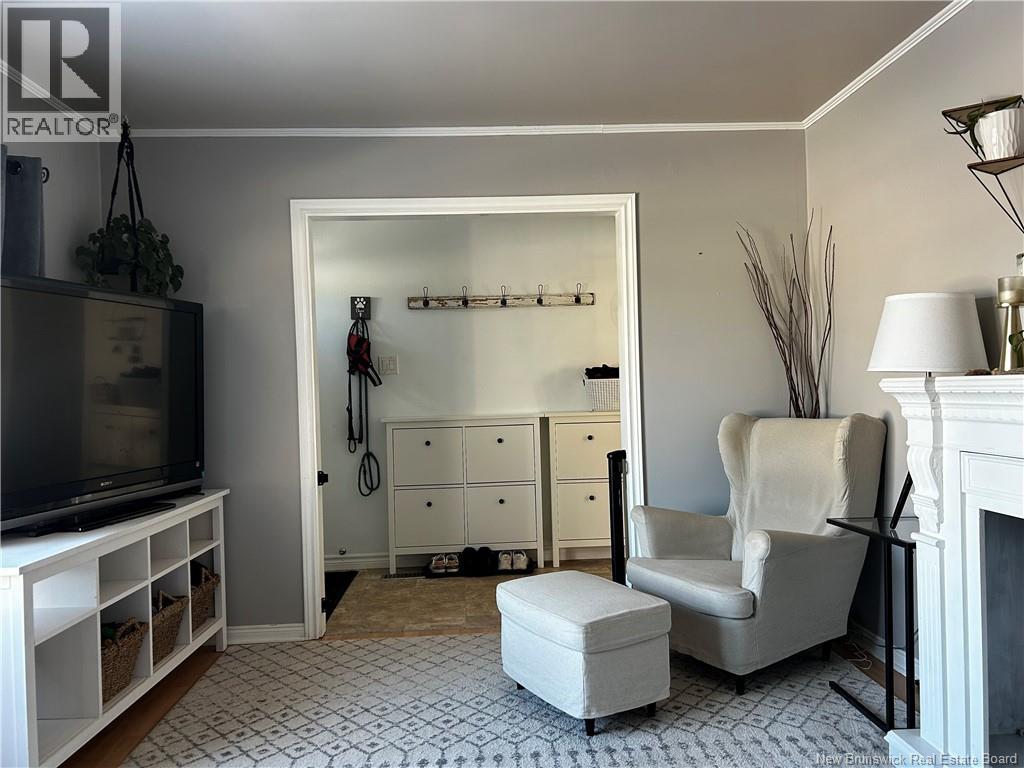 18 Frost Street - 12