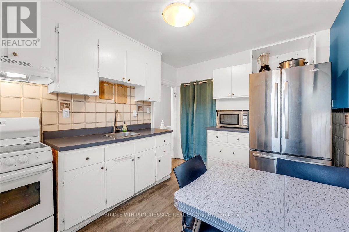 332 DELAWARE AVENUE - 18