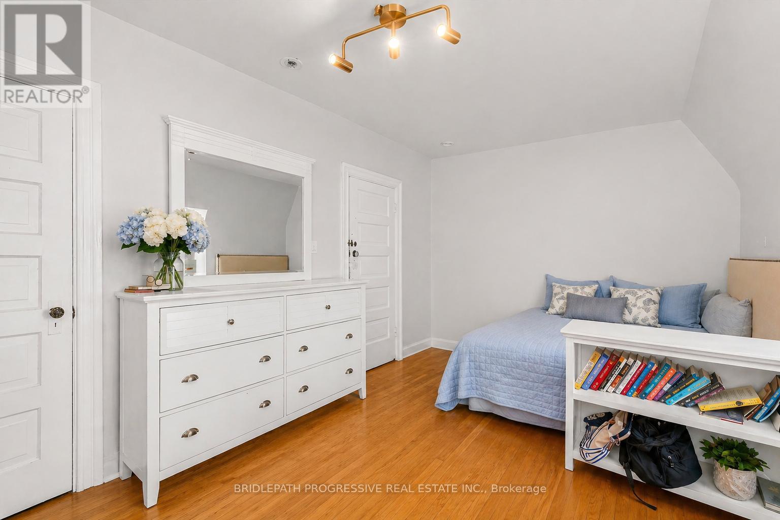 332 DELAWARE AVENUE - 24