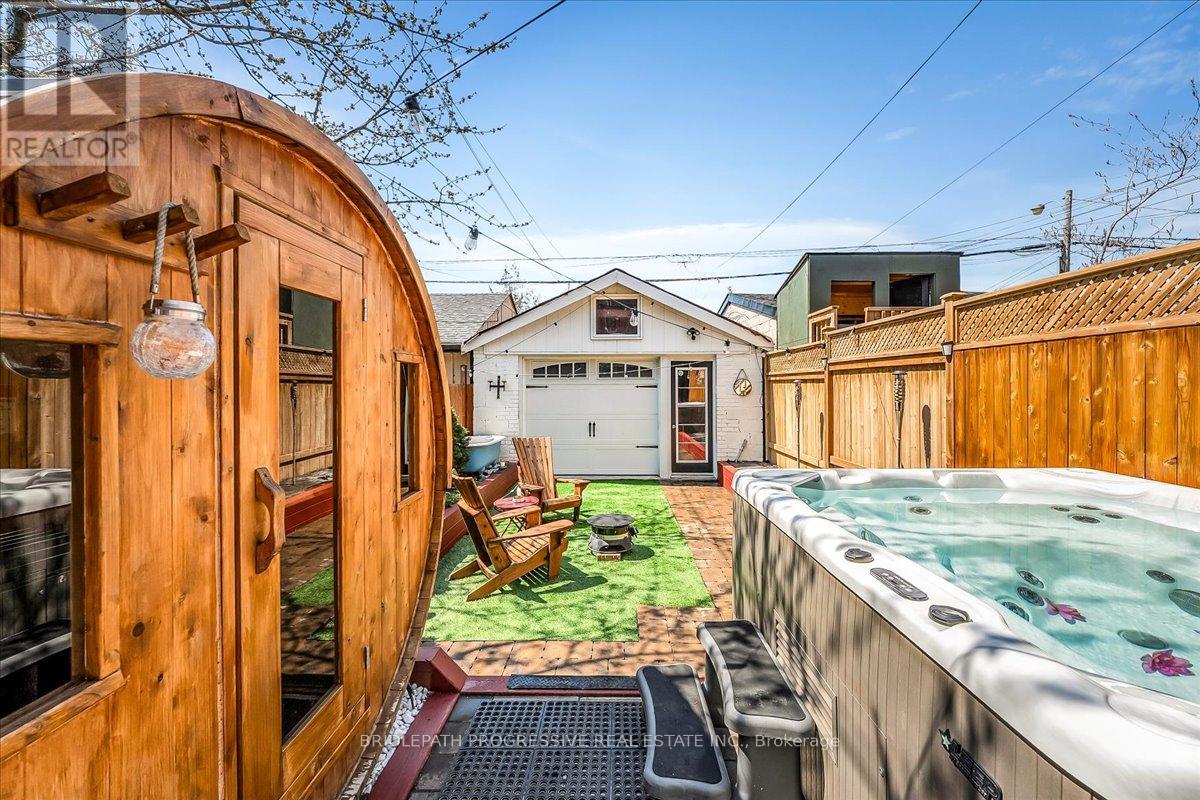 332 DELAWARE AVENUE - 37