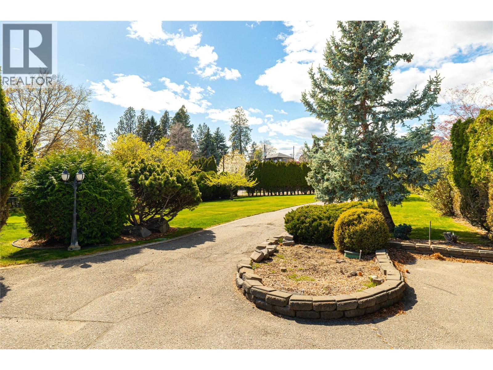 2901 Weatherhill Road - 67