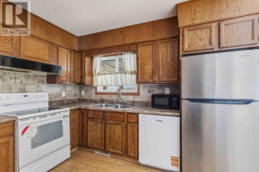 11 Fitzgerald Avenue, Fort McMurray
