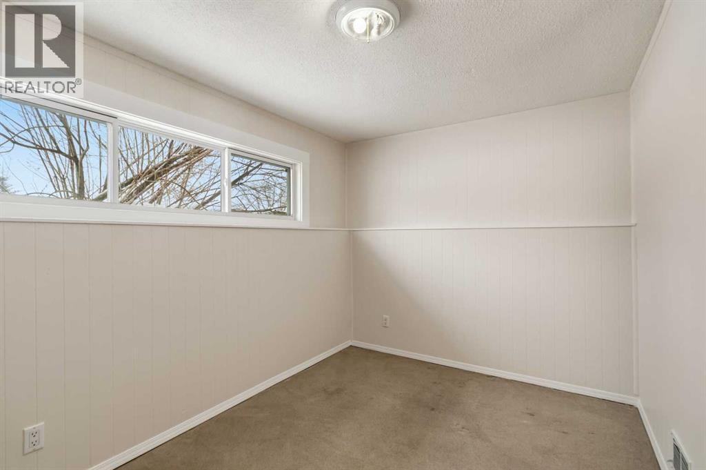 11 Fitzgerald Avenue, Fort McMurray
