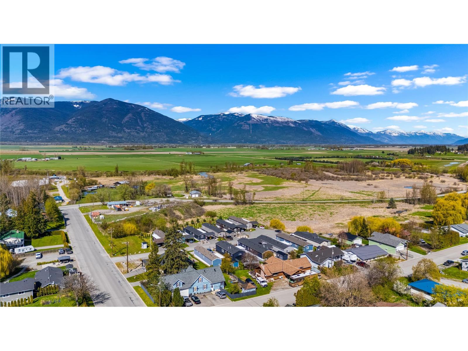 #8 316 Canyon Street - 33