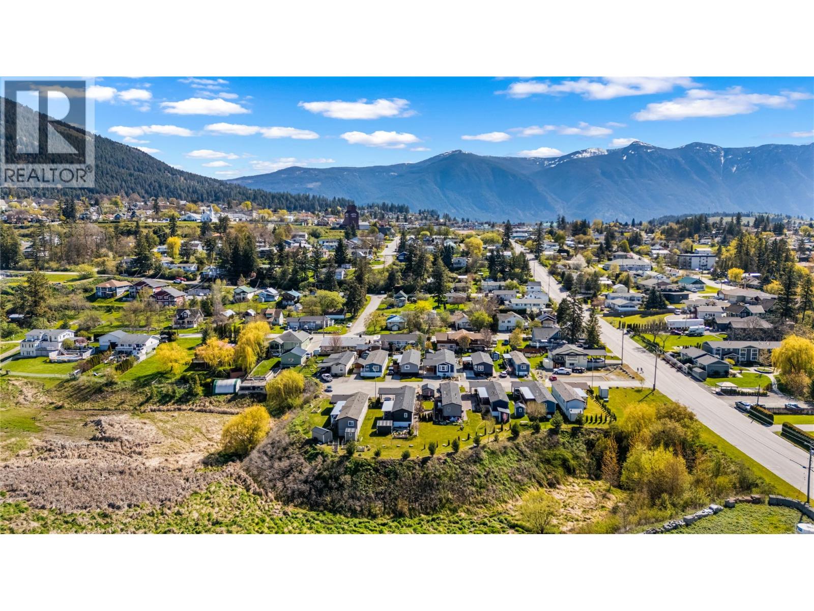 #8 316 Canyon Street - 32