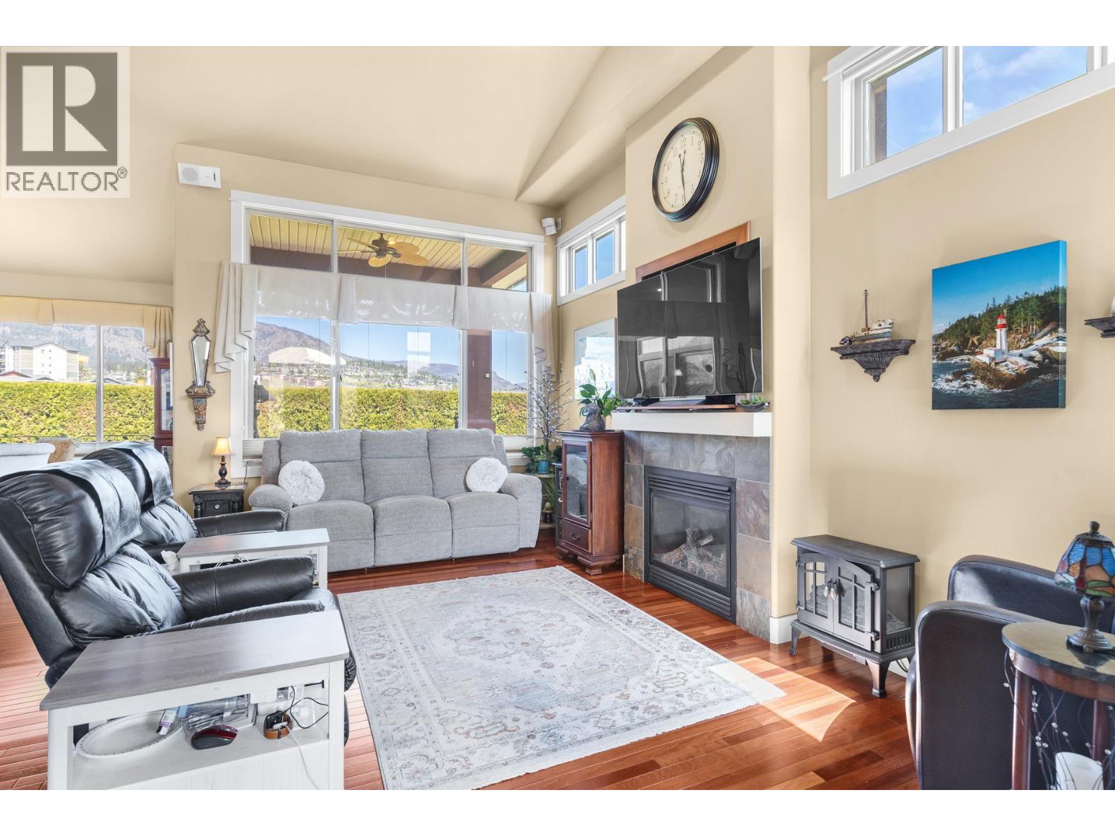  2284 Pine Vista Place, Westbank