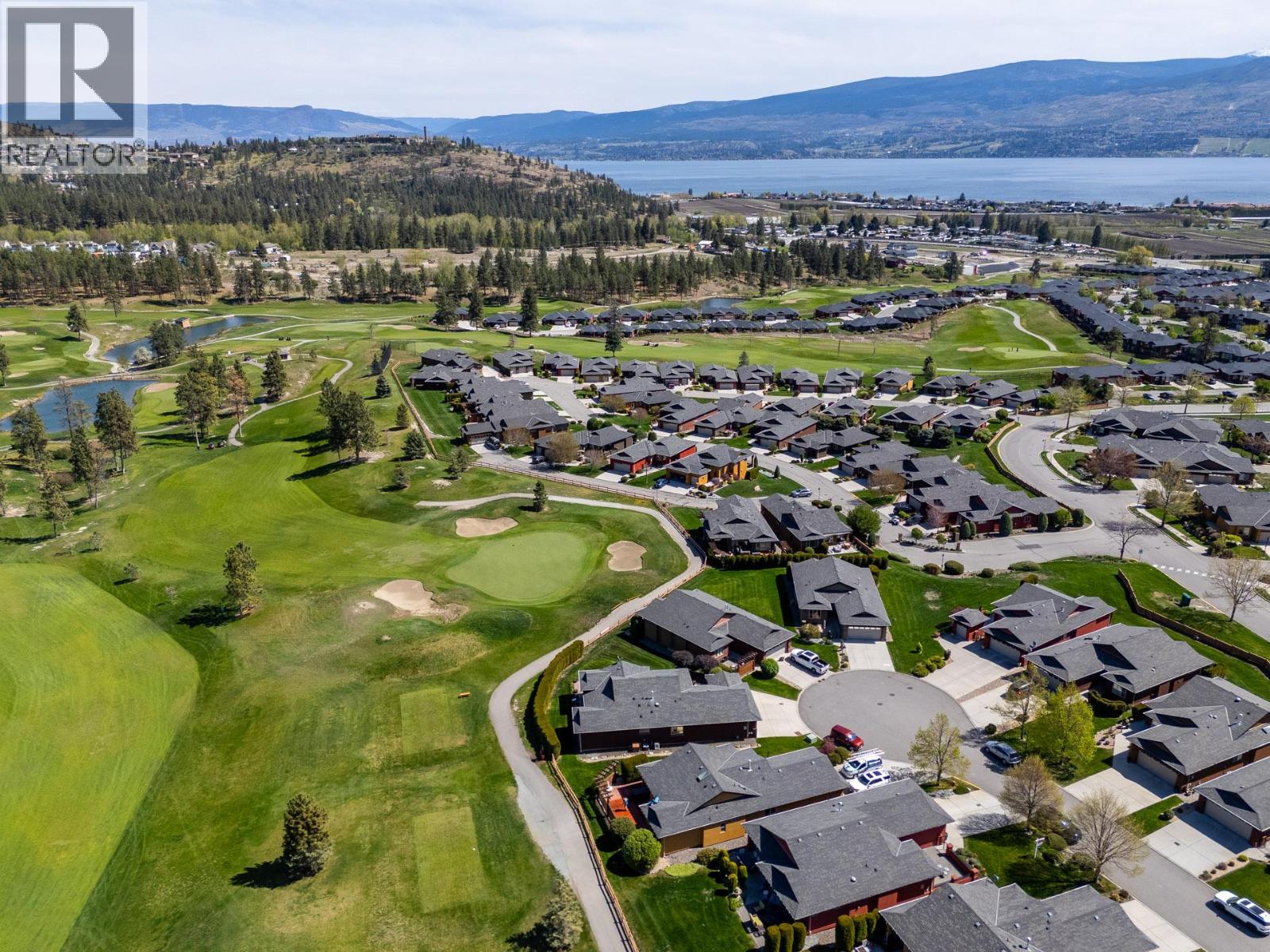  2284 Pine Vista Place, Westbank